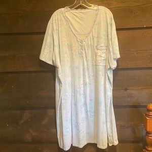 Lady’s soft sleeping gown 4x